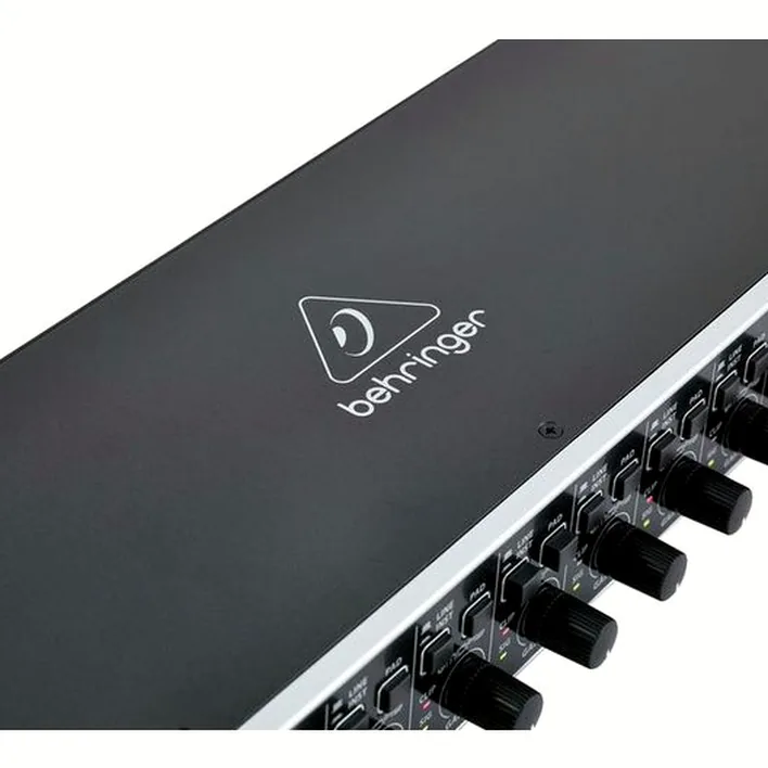 Behringer UMC1820