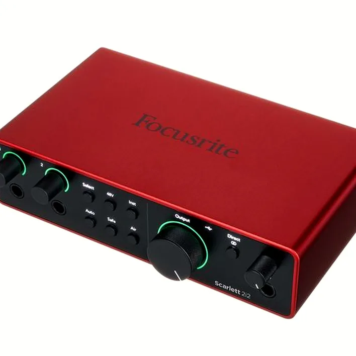 Focusrite Scarlett 2i2 4th Gen. Mic Bund
