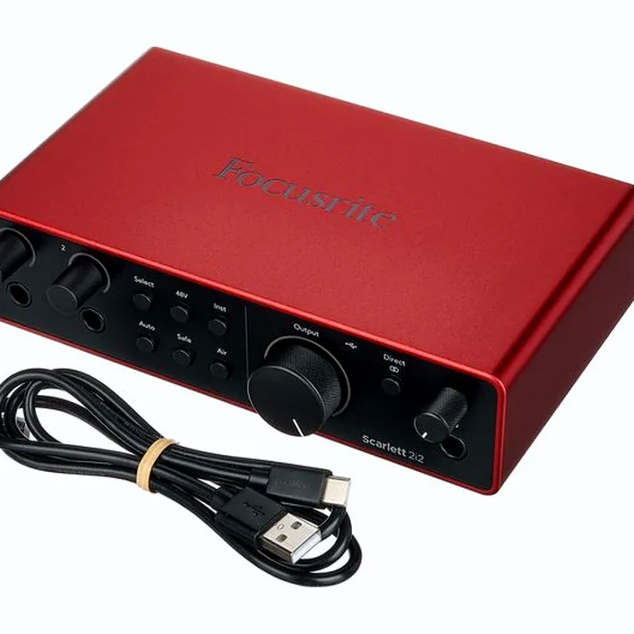 Focusrite Scarlett 2i2 4th Generation