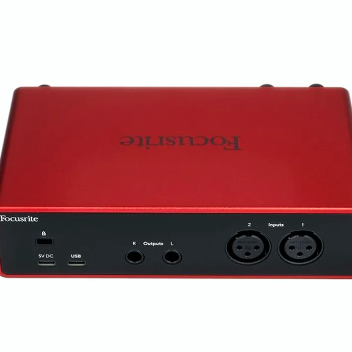 Focusrite Scarlett 2i2 4th Generation