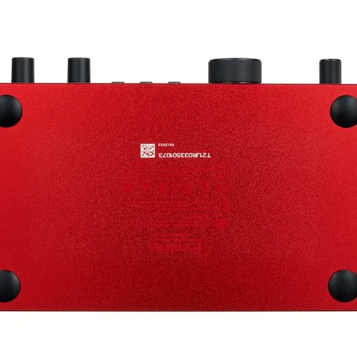 Focusrite Scarlett 2i2 Studio 4th Gen.