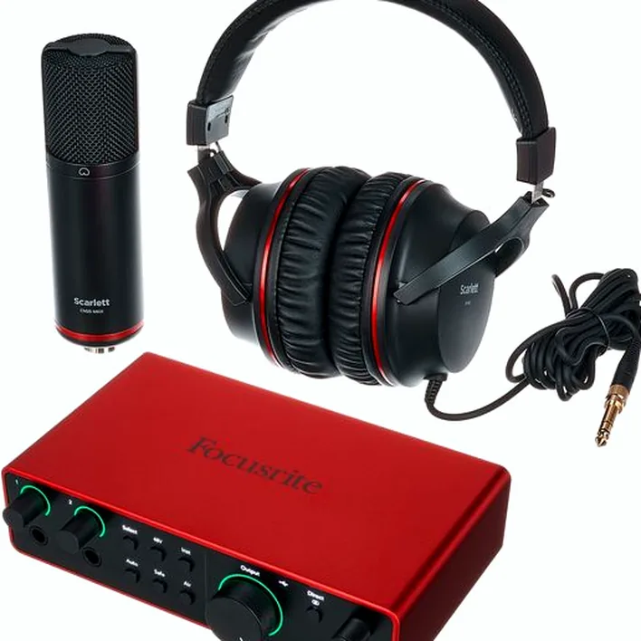 Focusrite Scarlett 2i2 Studio 4th Gen.