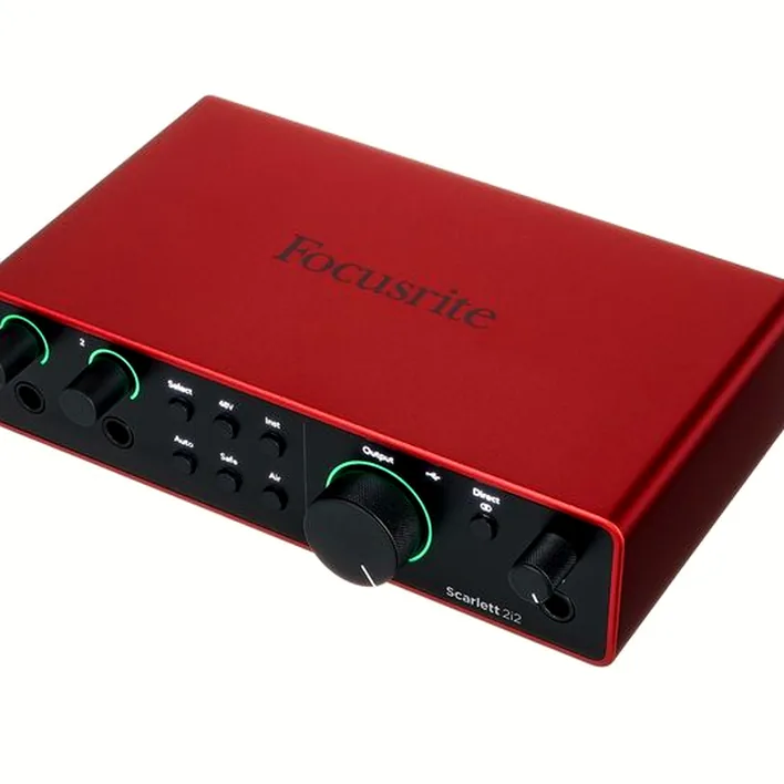 Focusrite Scarlett 2i2 Studio 4th Gen.