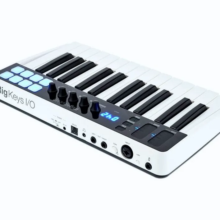 IK Multimedia iRig Keys I/O 25