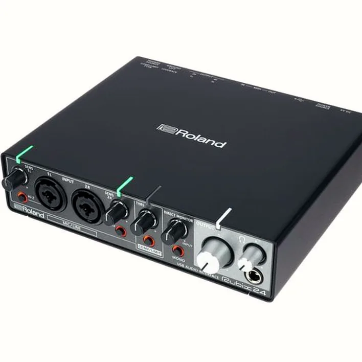 Roland Rubix24