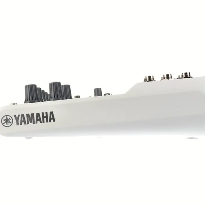 Yamaha AG06 MK2 WH