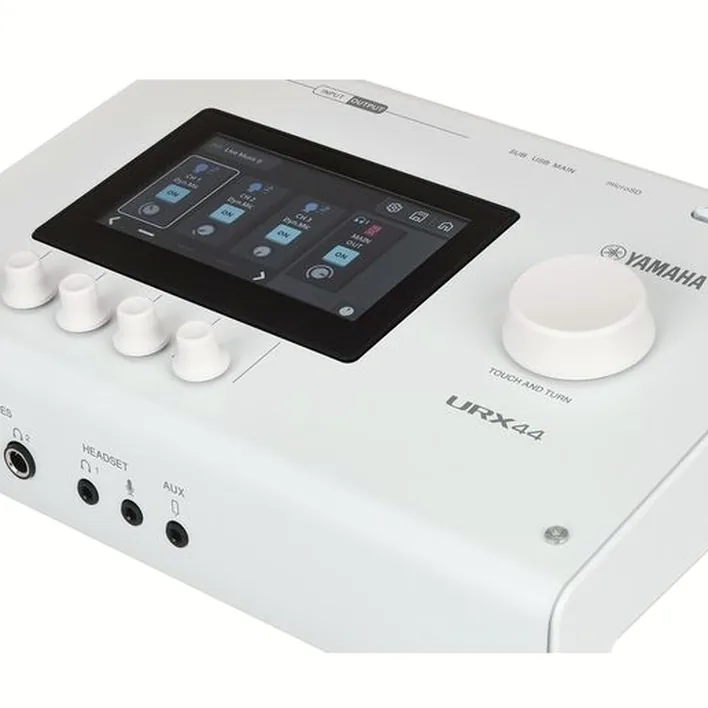 Yamaha URX44 WH