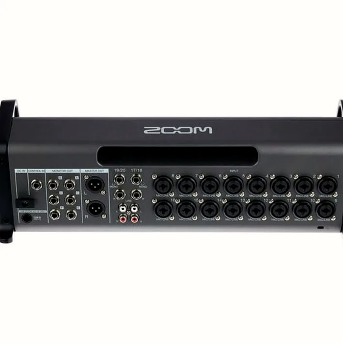 Zoom LiveTrak L-20R