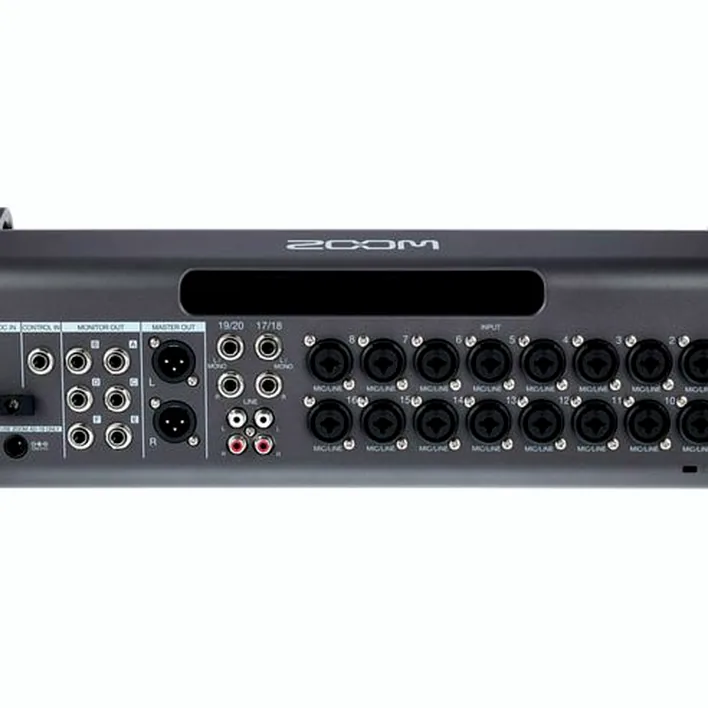 Zoom LiveTrak L-20R